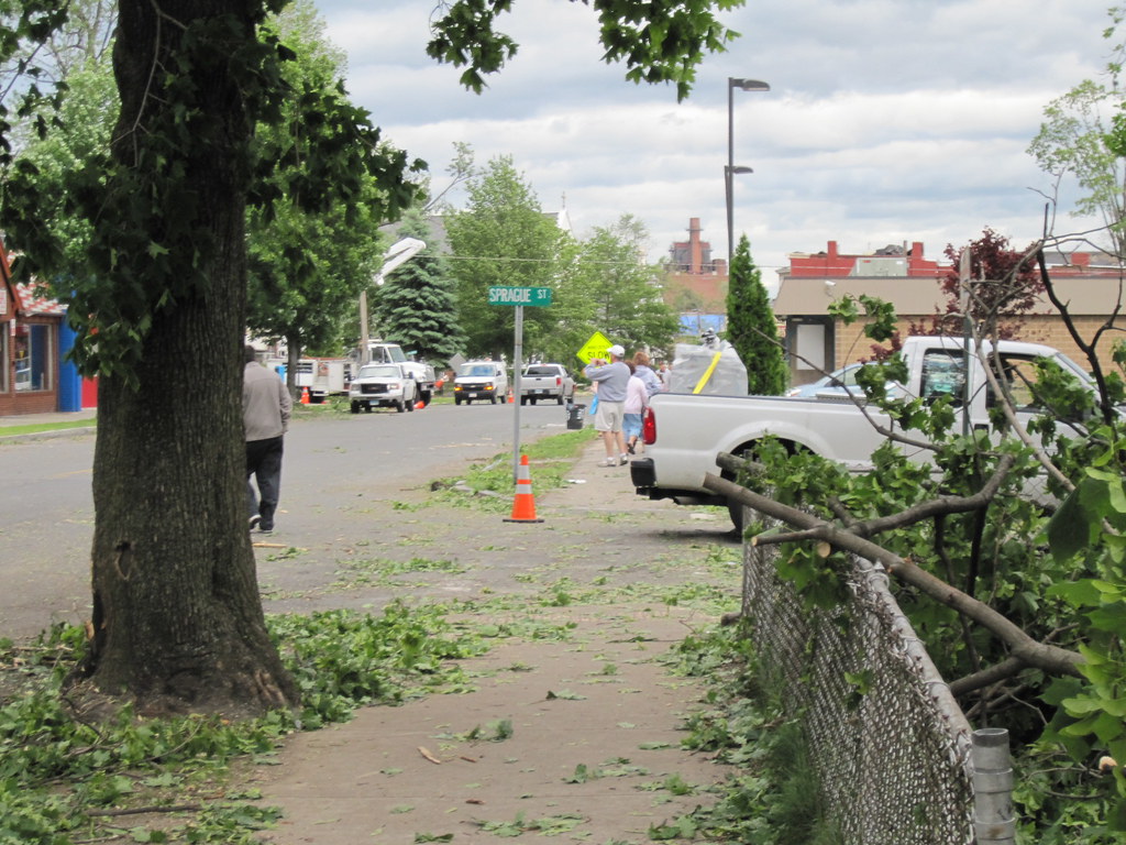 Damage Near Main & Sprague StreetsWest Springfield, MA Flickr