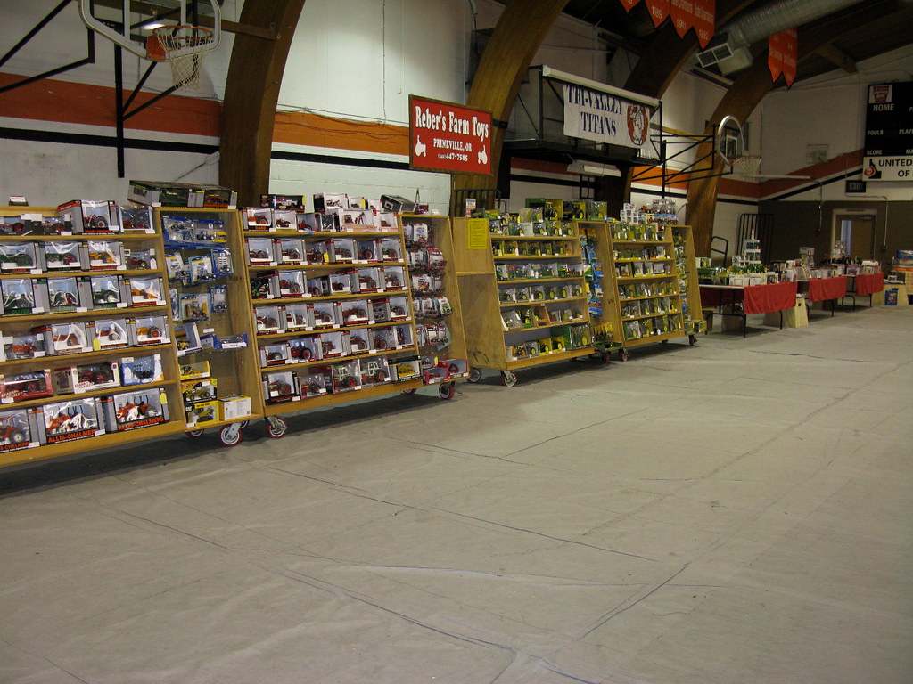 Toy Show Caimbridge Idaho This is an annual toy show that … Flickr