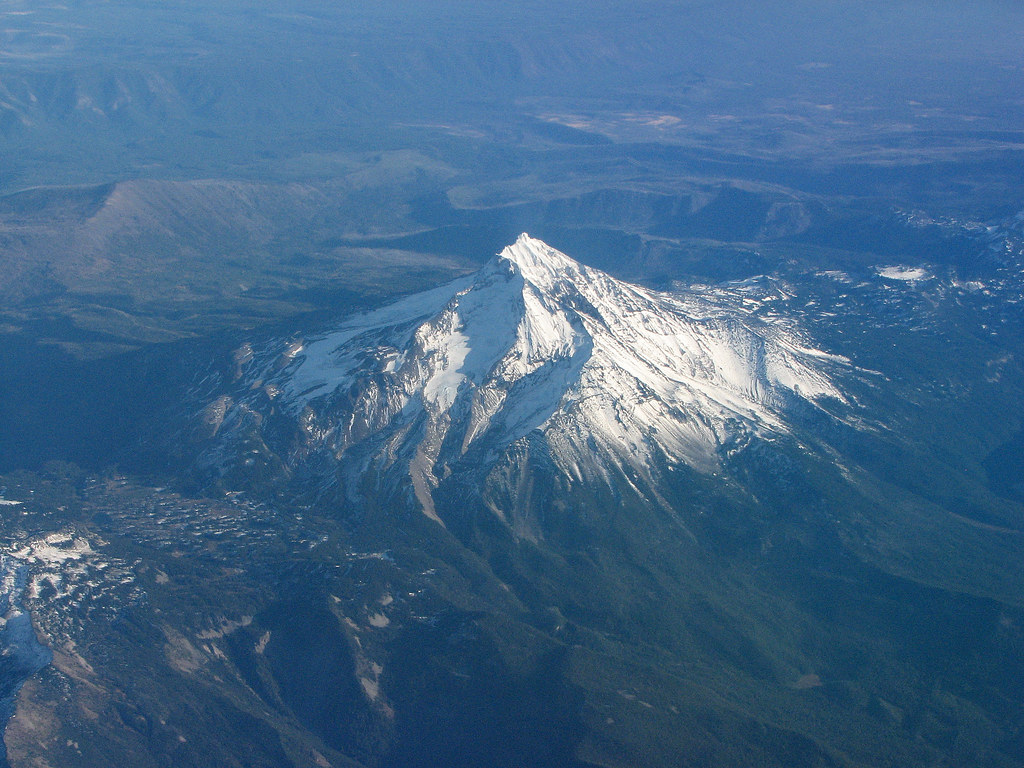 Mount Jefferson Mount Jefferson Oregon (10,497 feet / 3,… Flickr
