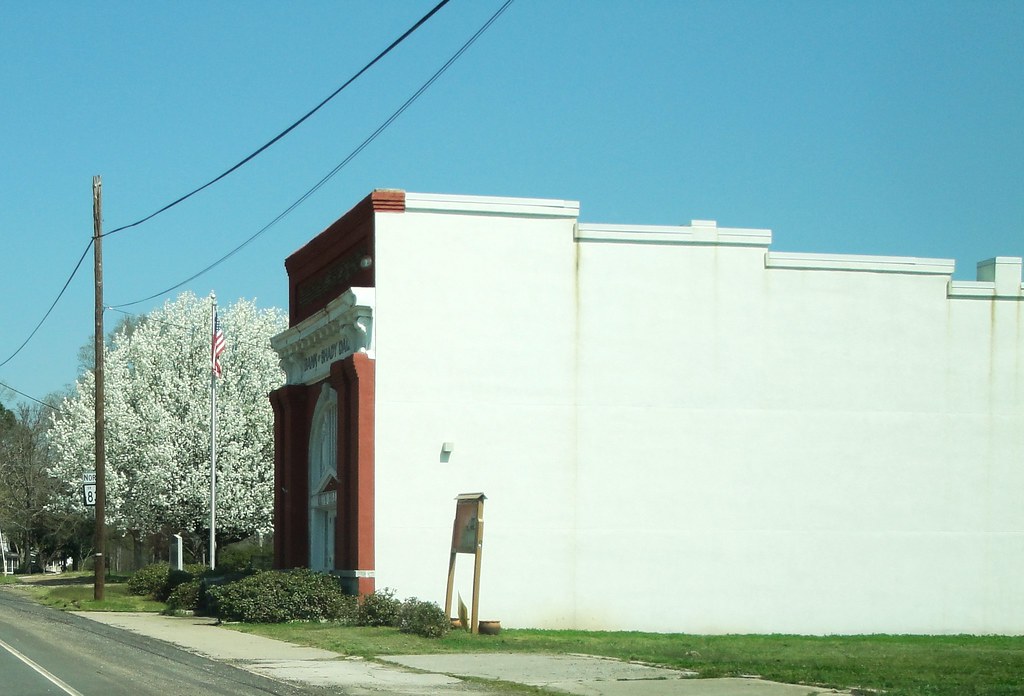 Bank of Shady Dale Shady Dale is an interesting spot. Ther… Flickr