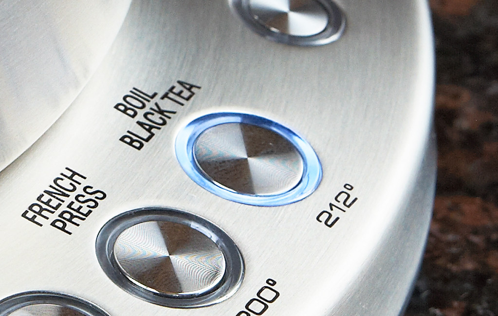 Variable Temperature Kettle BKE820XL Boil Black Tea 212° Flickr