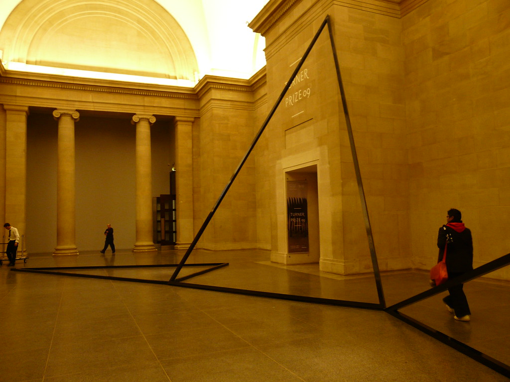 Tate Duveen Galleries 'Cold Corners' by Eva Rothschild Flickr