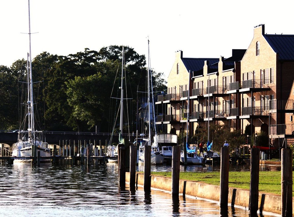 IMG_0129 Washington, NC waterfront David Woolard Flickr