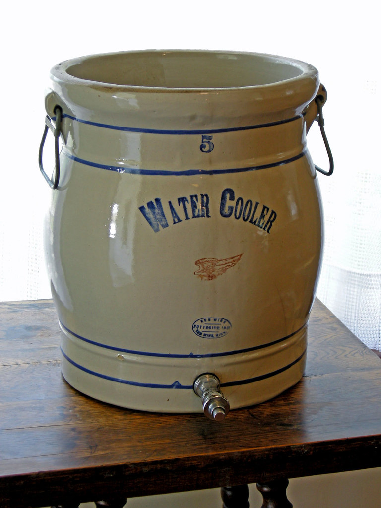 Red Wing Water Cooler Red Wing (Minnesota) stoneware 5 gal… Flickr