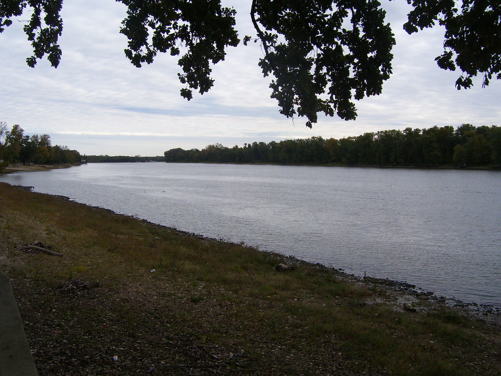 Chillicothe IL Illinois River Karas Hall Flickr