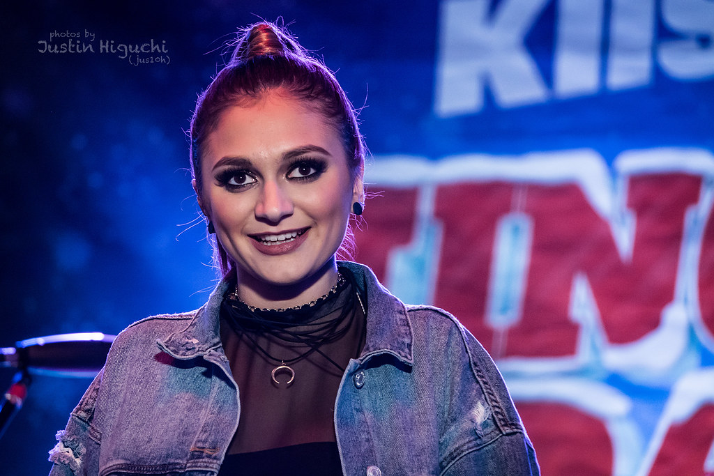 Daya 12/02/2016 14 Daya performing live at the 102.7 KIIS… Flickr