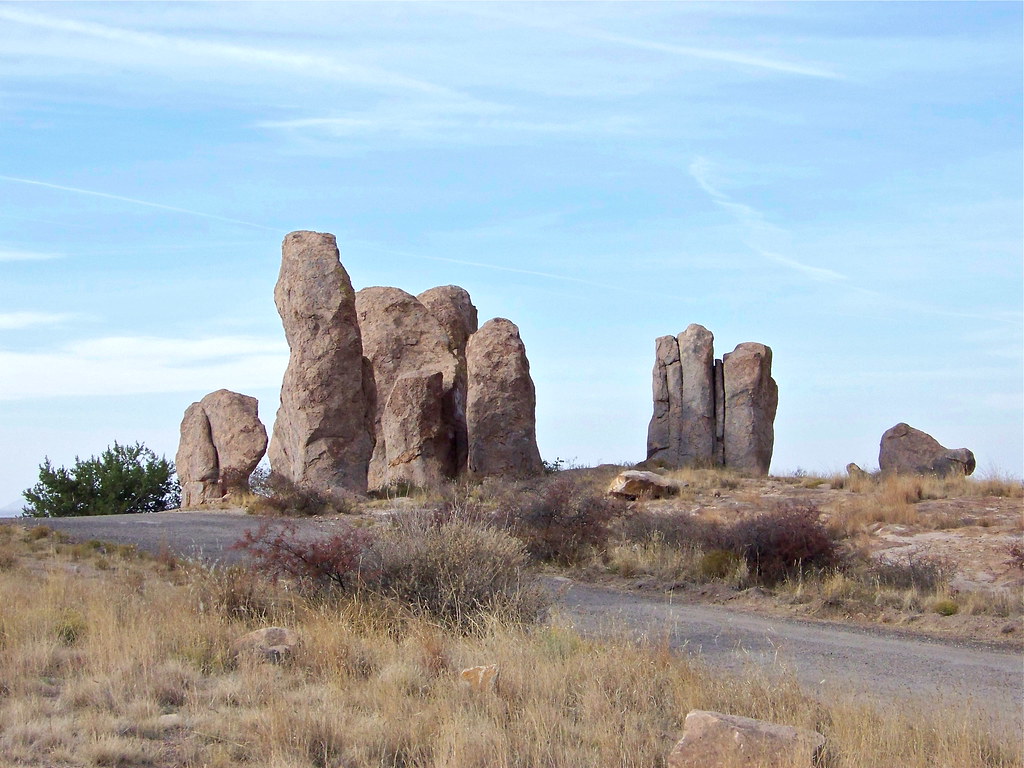 Welded Ash Tuff The ashflow tuff that forms City of Rocks … Flickr