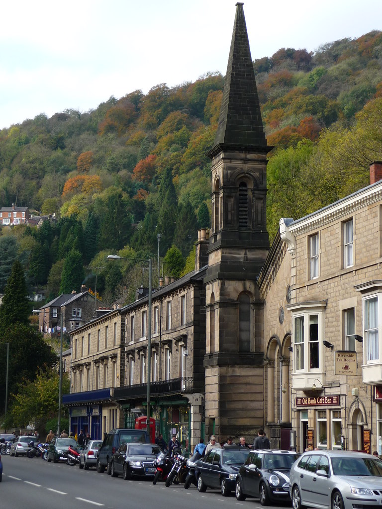 matlock High Street An eye catching building on Matlock hi… Flickr