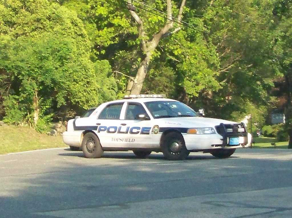 Topsfield PD Topsfield, MA Lisa McCauley Flickr