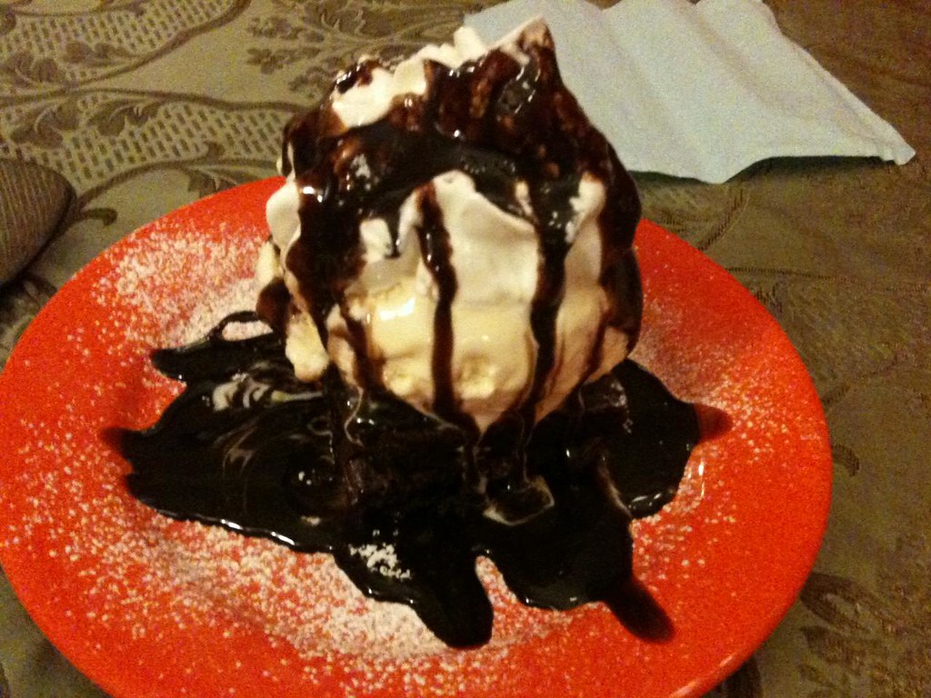 DIY Dessert Inspired by Outback's "Chocolate Thunder from … Flickr