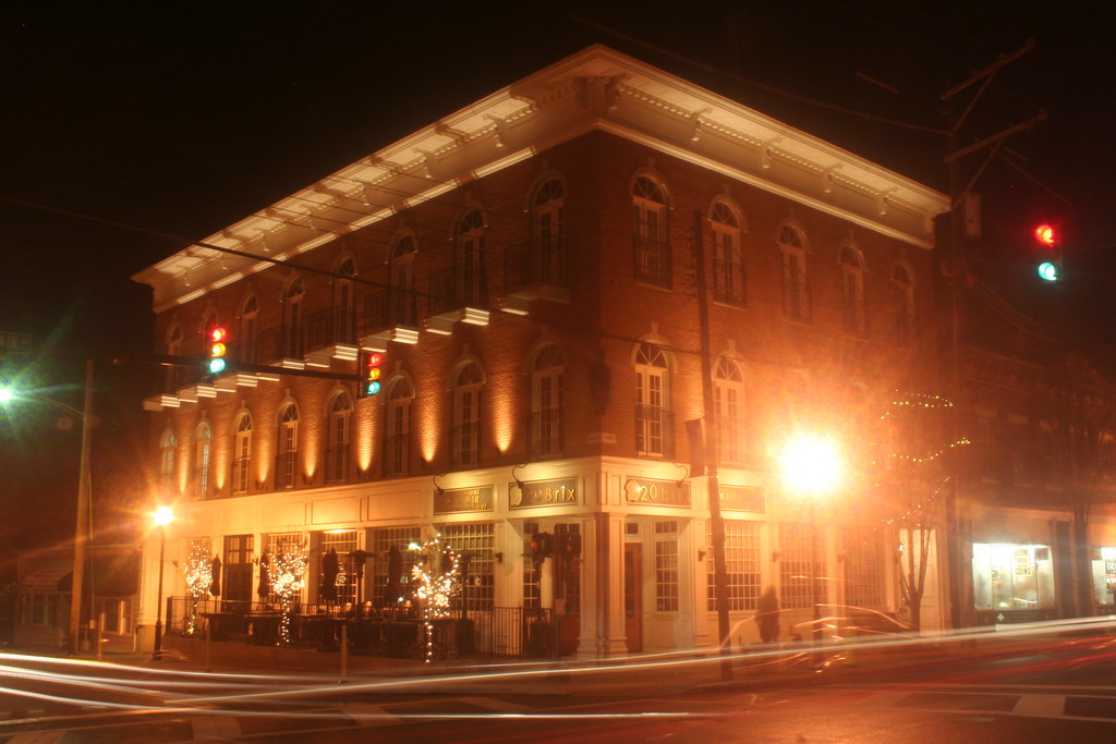 Milford, Ohio Downtown "Old Milford" on Christmas night 20… Flickr