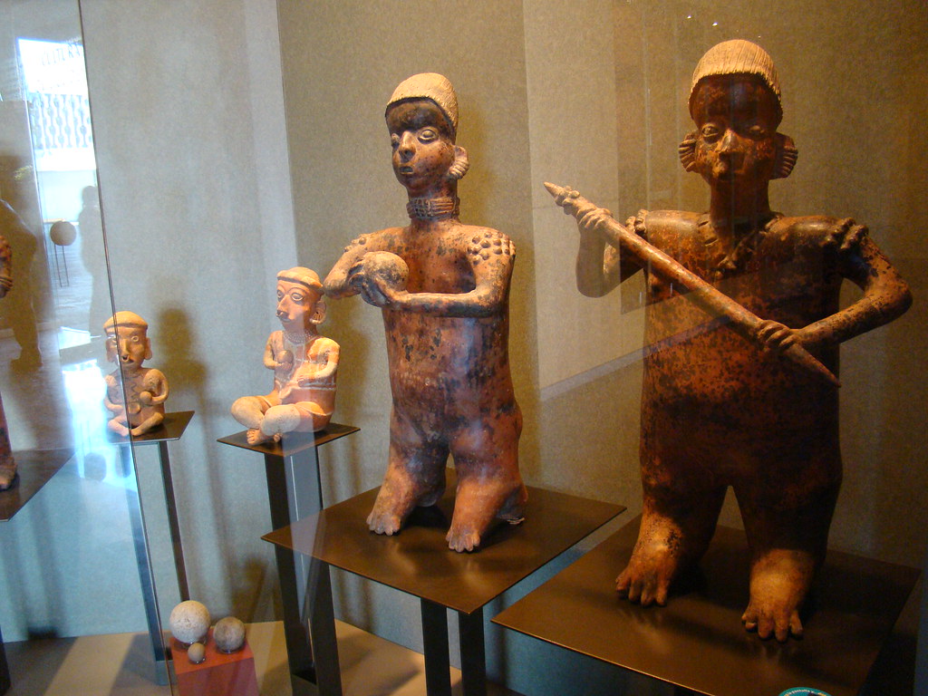DSC00204 Las tumbas de tiro , Museo Nacional de Antropolog… Flickr