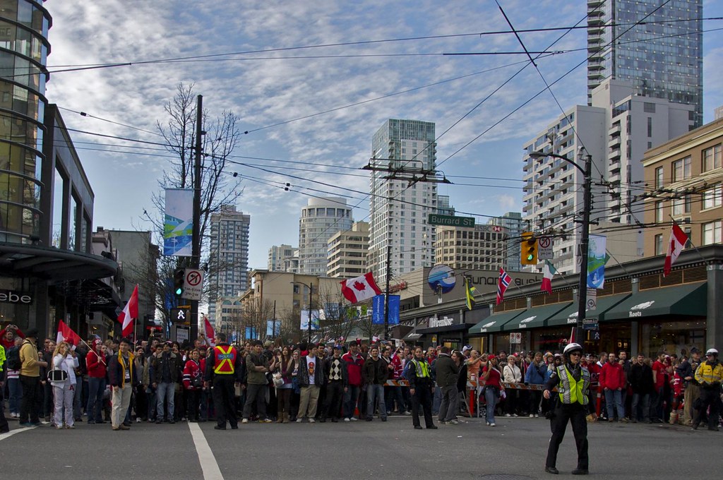 Vancouver 2010 Day 17 Robson Street after Canada wins g… Flickr