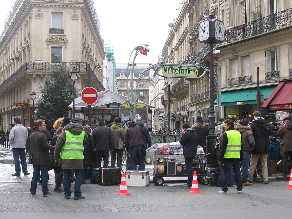 Film crew, Rue du quatre Septembre, Paris Filming "The Tou… Flickr