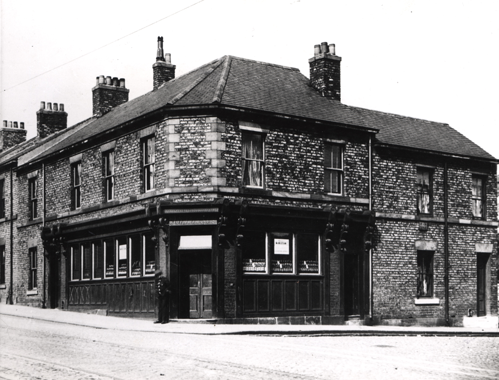 015547The Mitre, Stanhope Street, Newcastle upon Tyne, 19… Flickr