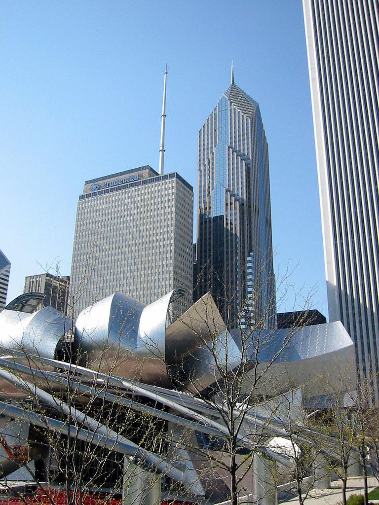 Prudential Plaza The bandshell of the Jay Pritzker Pavilio… Flickr