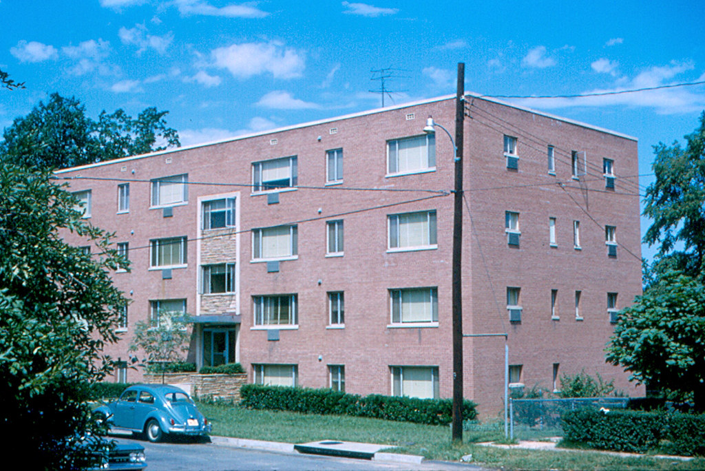 Arlington My Apartment in Rosslyn (1965) My apartment bu… Flickr
