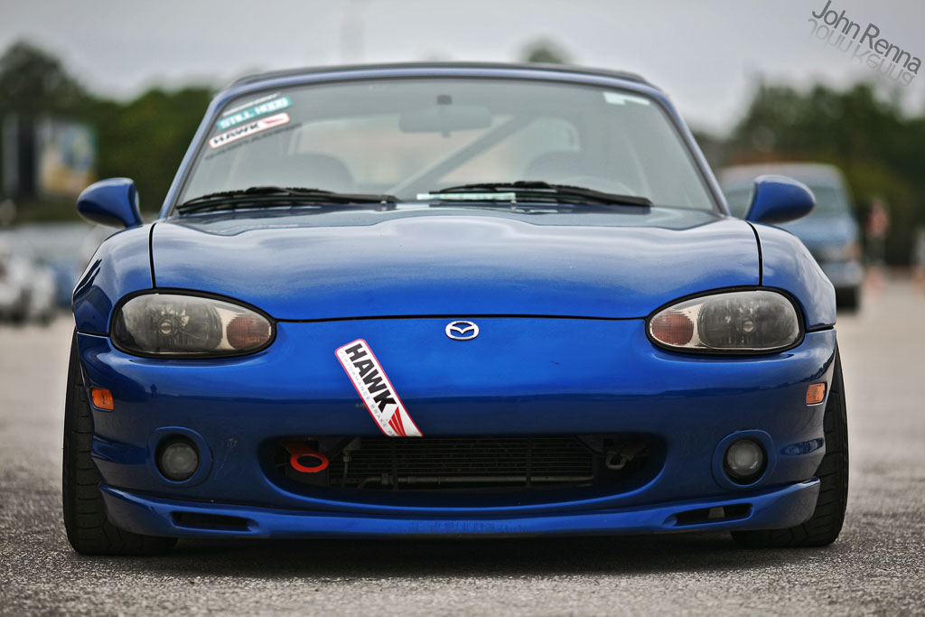 Flush Miata Nice Miata in the parking lot at the Rolex 24 … Flickr