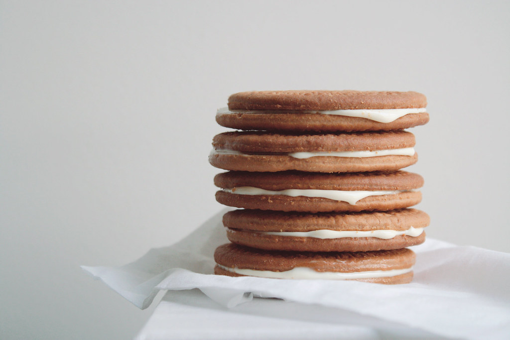mini cheesecake. marie biscuit + cream cheese spread + mar… Flickr