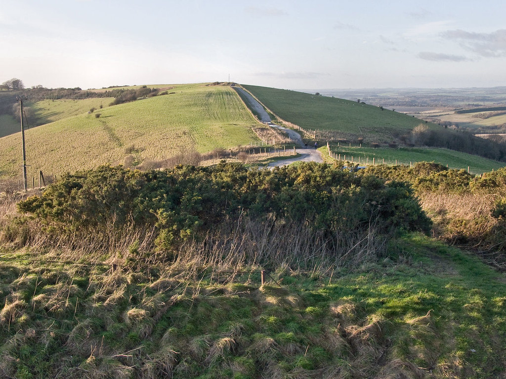 Combe Gibbet from Walbury Hill Fort, West Berkshire, near … Flickr