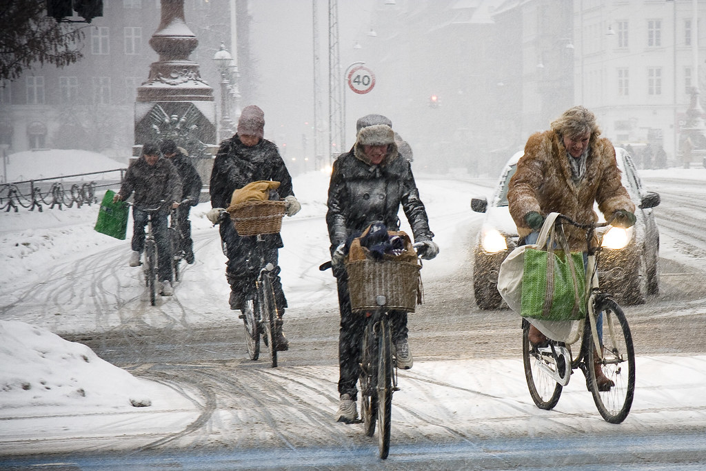 Cycling in Winter in Copenhagen Copenhagen bicycle users j… Flickr