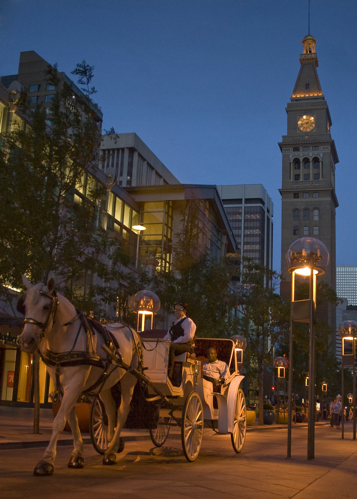 A horsedrawn carriage on the 16th Street Mall The 16th St… Flickr