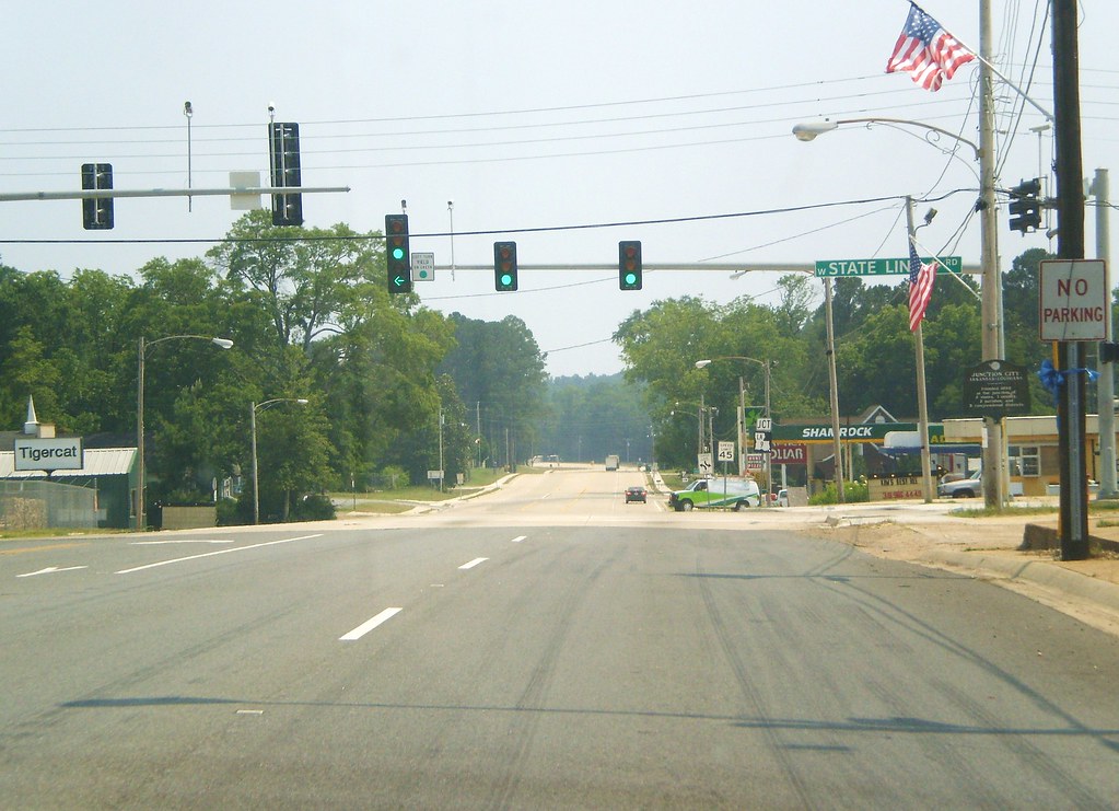 Junction City AR / LA The state line in Junction City in A… Flickr