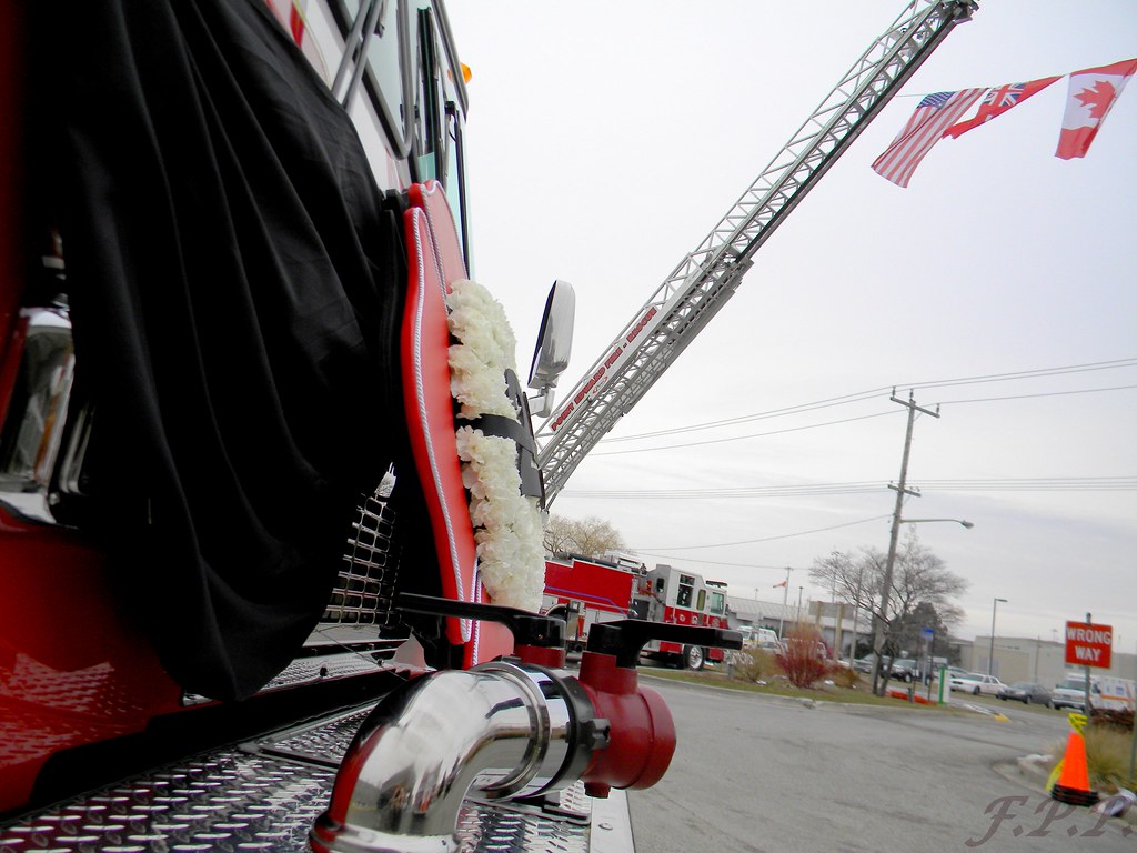 Point Edward Fire & Rescue Full Honours Point Edward Fire … Flickr