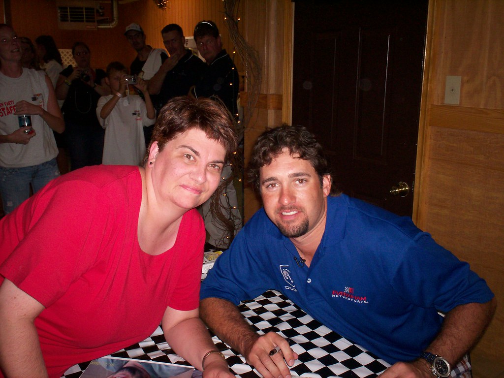 Elliott Sadler Elliott Sadler and I Sadler barn Party 20
