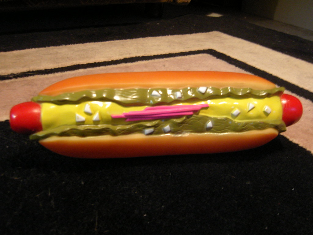 EPSN3945 Toy Hot Dog Helen Penjam Flickr