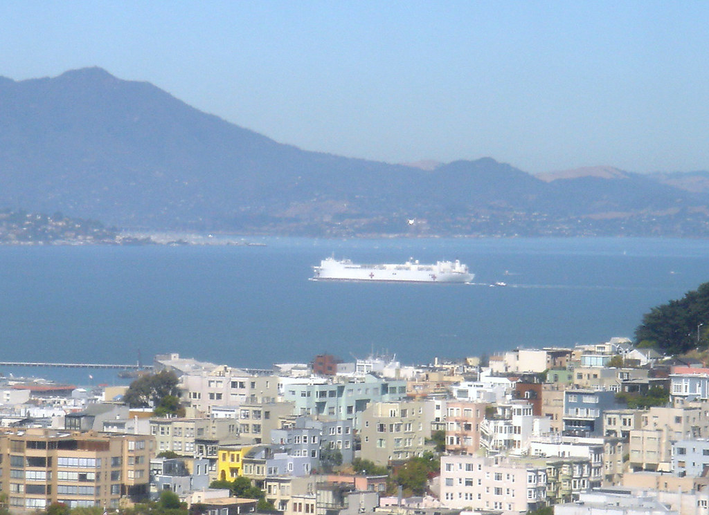 USNS Mercy departing San Francisco After helping tsunami r… Flickr