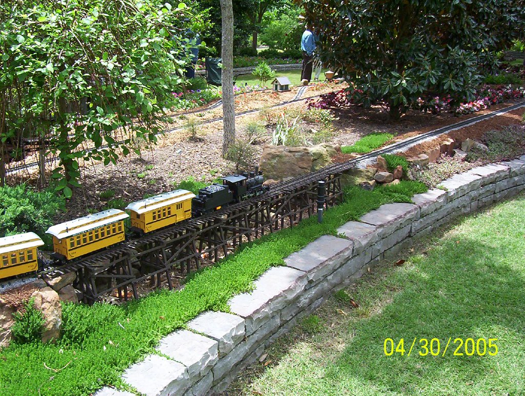 Outdoor Model Train Set This is a model train set that is … Flickr