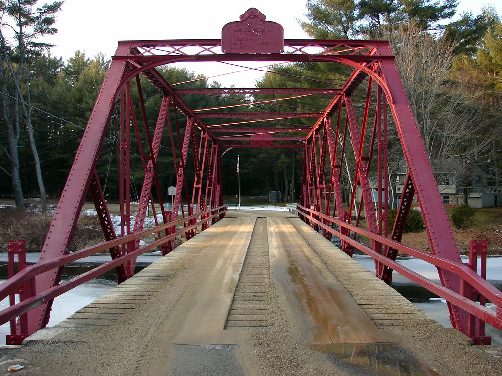 Old rural one lane iron bridge Near Otisfield/Harrison/Oxf… Flickr