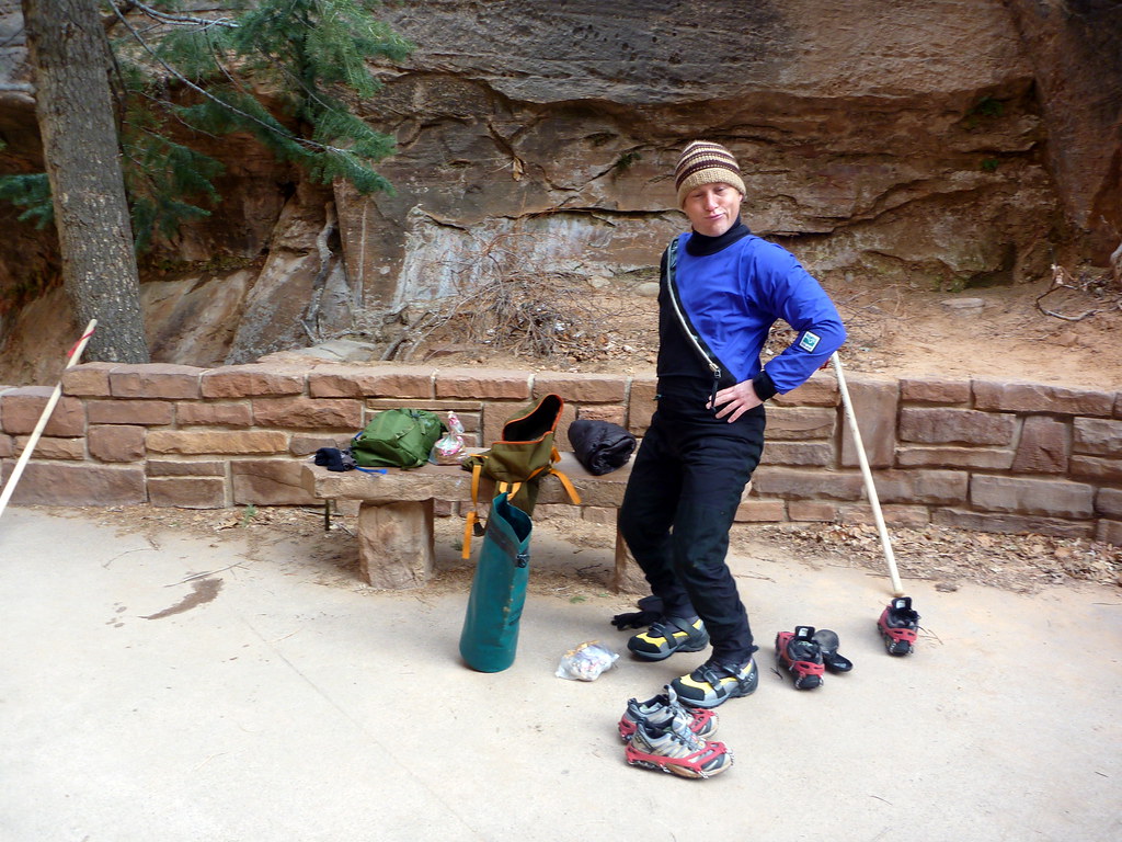 Alon is hot in that drysuit Winter hiking in Zion, The Nar… Flickr