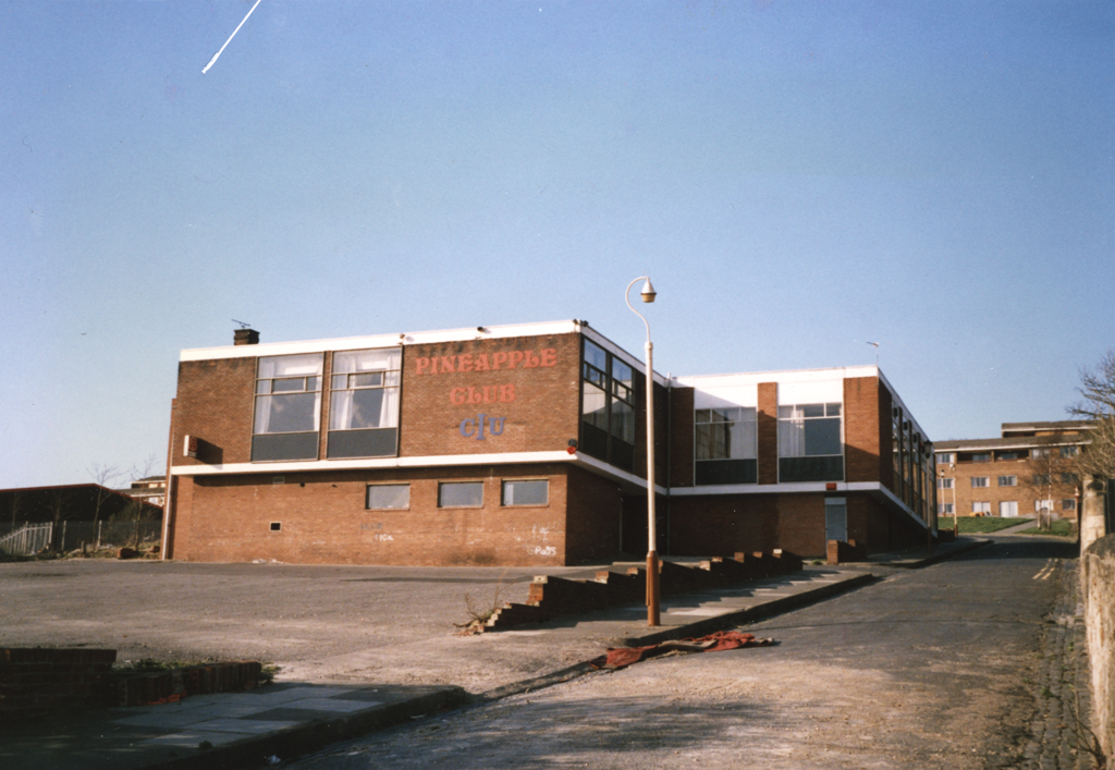 069303Pineapple Club, Scotswood Road, Newcastle upon Tyne… Flickr
