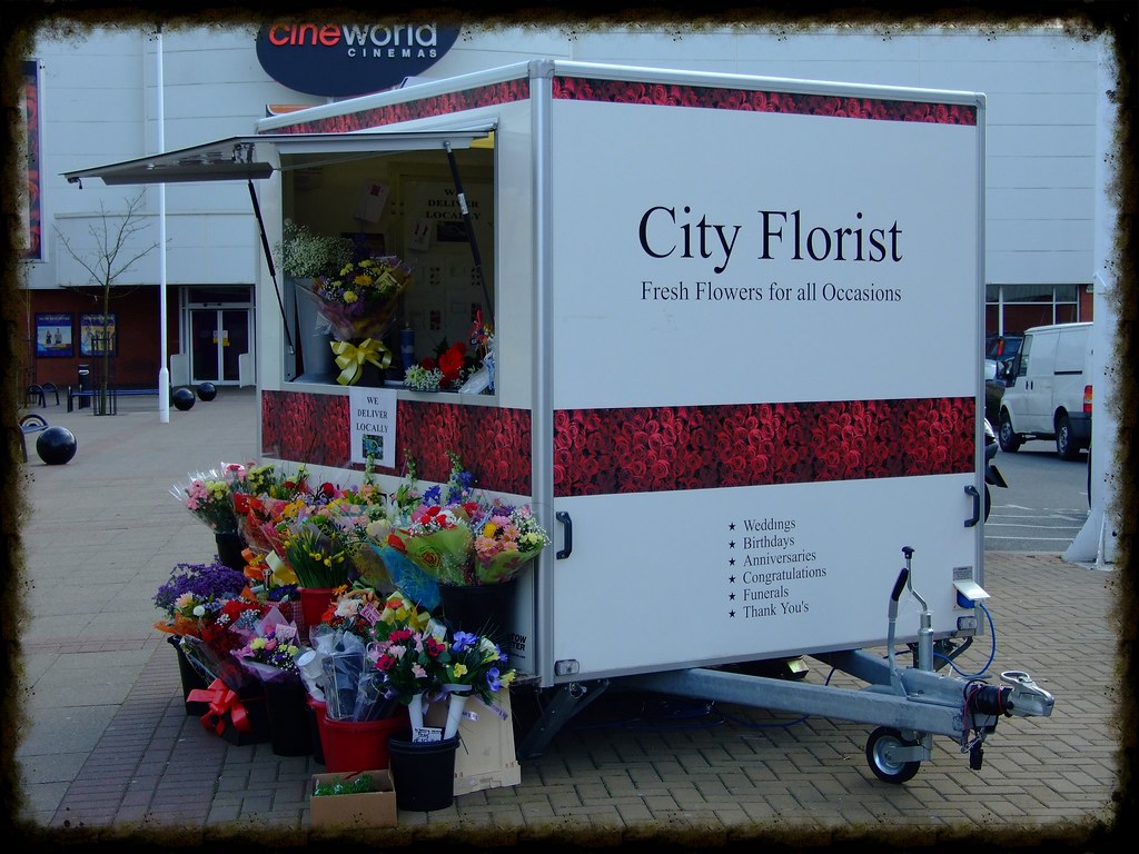 733 Runcorn Halton Lea City Florist Runcorn / Halton L… Flickr