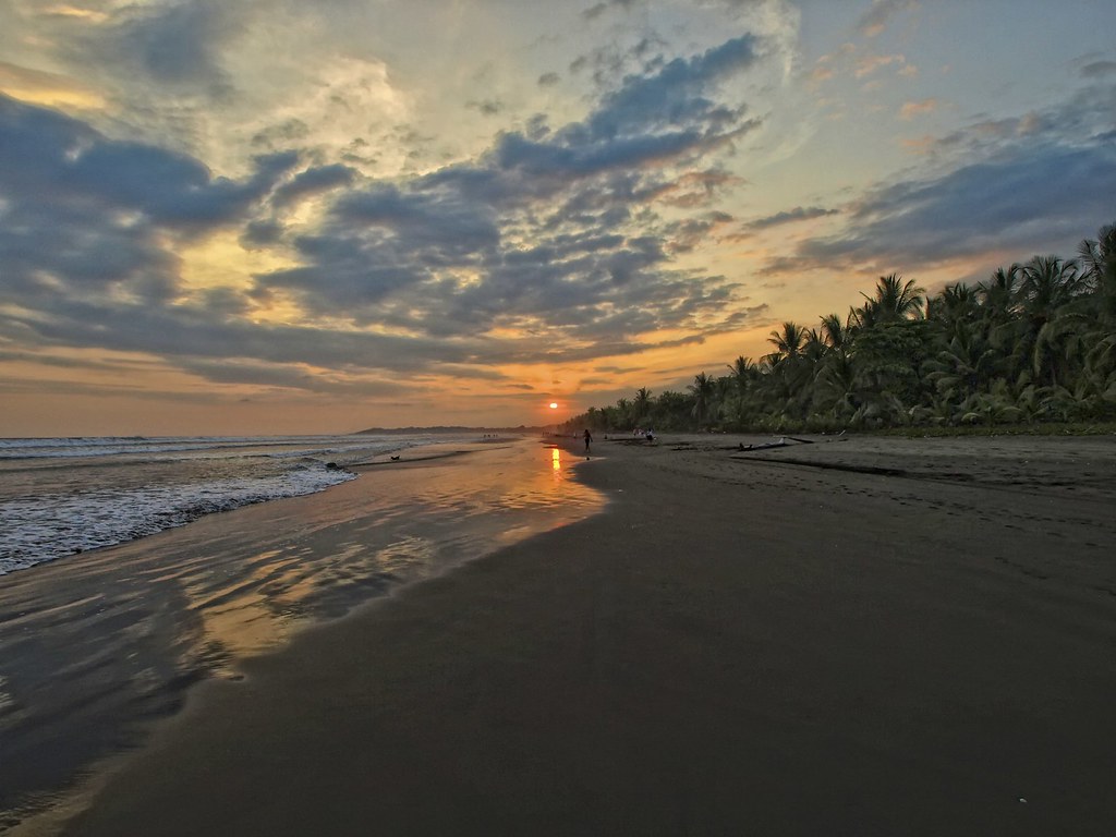 Playa Esterillos Este, Costa Rica a photo on Flickriver