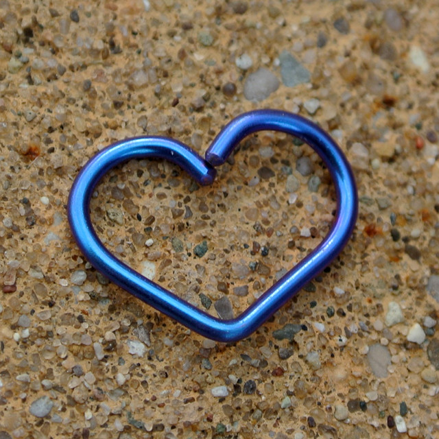 aw58 Jewelry and Body Piercing from Pinky's Piercing & Fin… Flickr