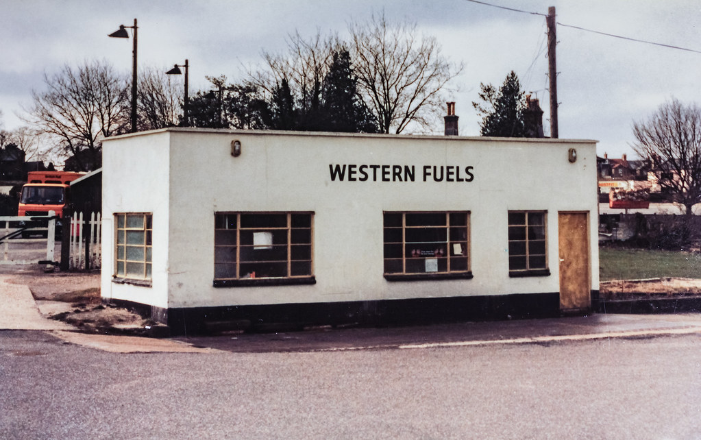 WESTERN FUELS South Station Yard Dorchester Dorset circa 1… Flickr