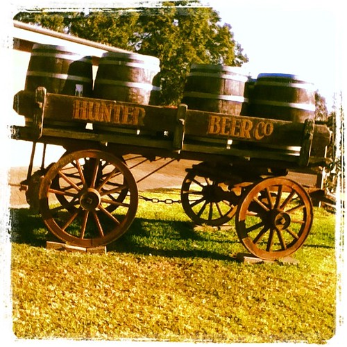 Barrels at the front entrance pottershotelbreweryresort … Flickr
