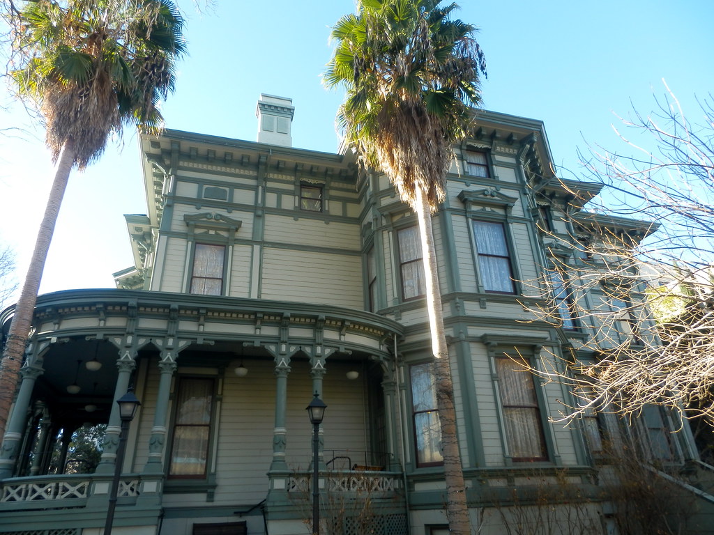 former Clark, Booth & Yardley Funeral Directors (Holmes Fu… Flickr