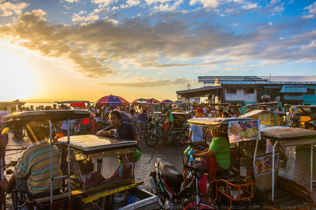 Tricycle drivers at Dalahican Fish Port, Lucena City Flickr