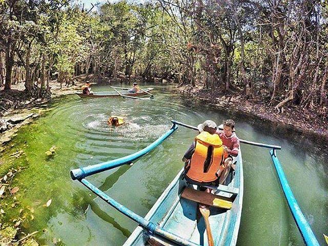📷 Pantai Kondang Buntung 🌏 Location :Desa Tambakrejo, Ke… | Flickr