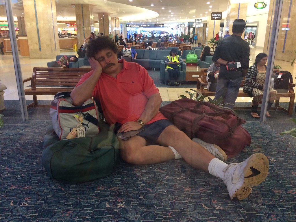 IMG_3451 The Traveler, Orlando Airport, bronze sculpture b… Flickr