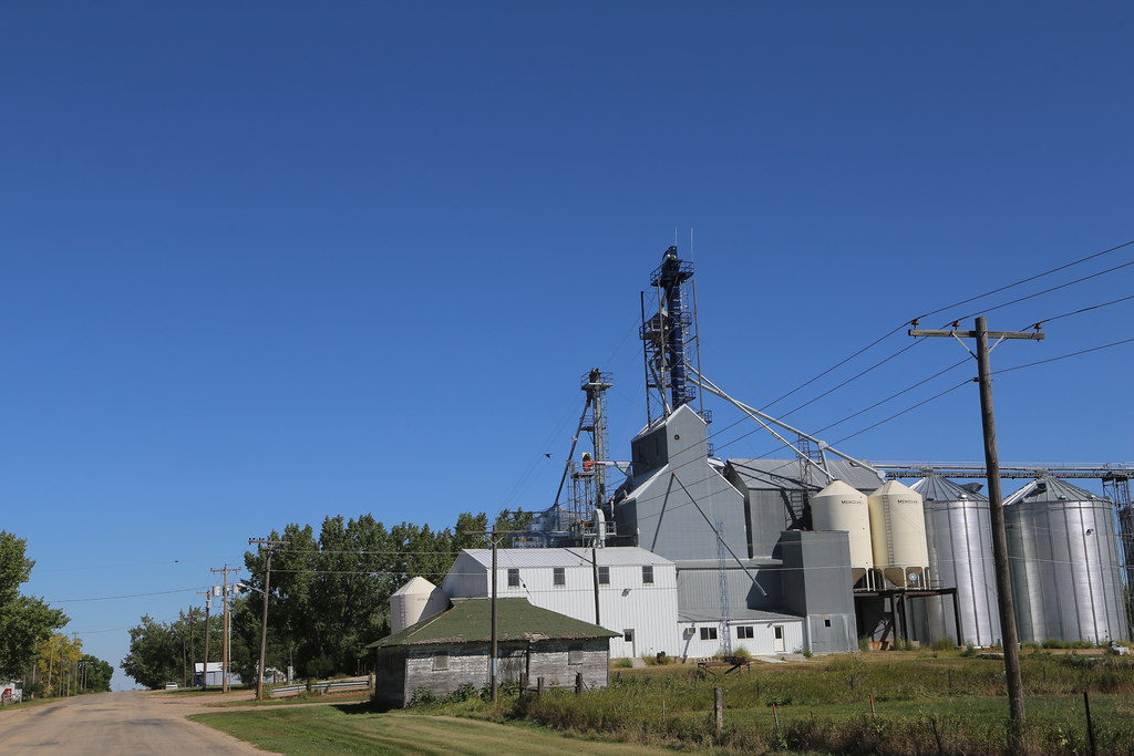 Seneca South Dakota, Grain Elevator, Faulk County SD a photo on