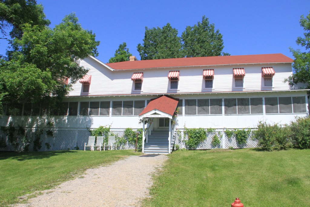 130701 Kettle Falls Hotel BY Chu Flickr