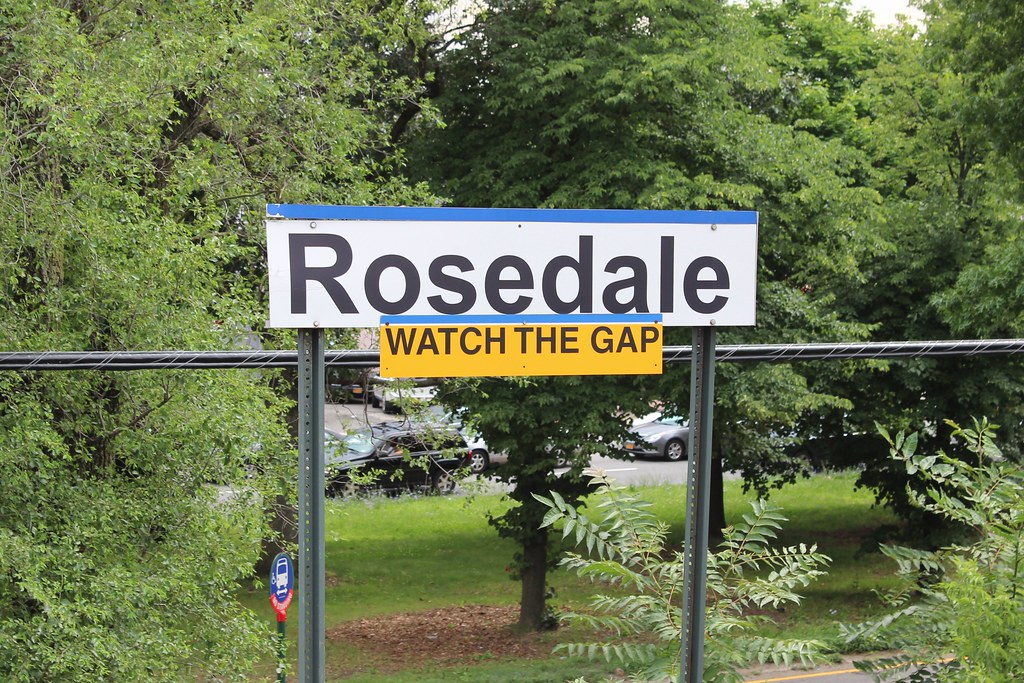 Rosedale LIRR Station, Rosedale Rosedale LIRR Station (195… Flickr