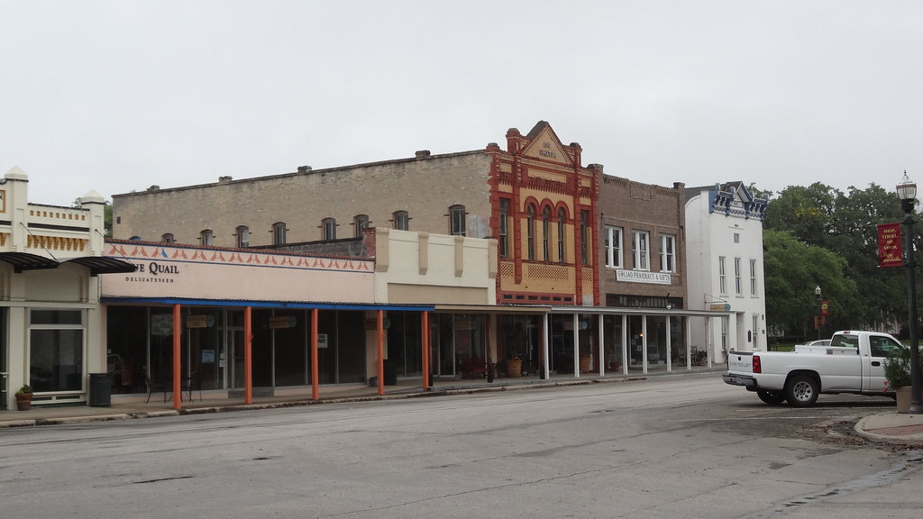 Chilton Buildings and Masonic Temple, Goliad, TX **Goliad … Flickr