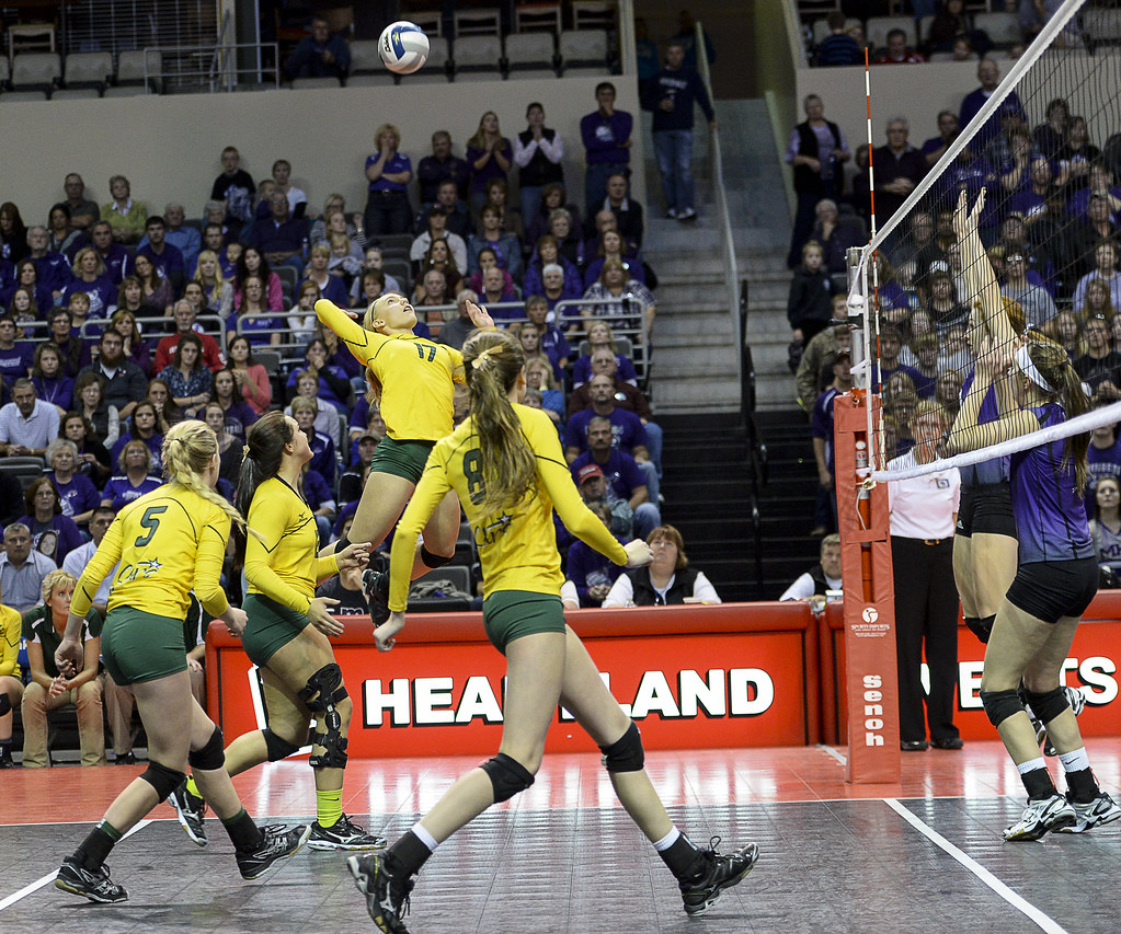 2013 C1 Nebraska State Volleyball Final Paige Hervert, Kea… Flickr