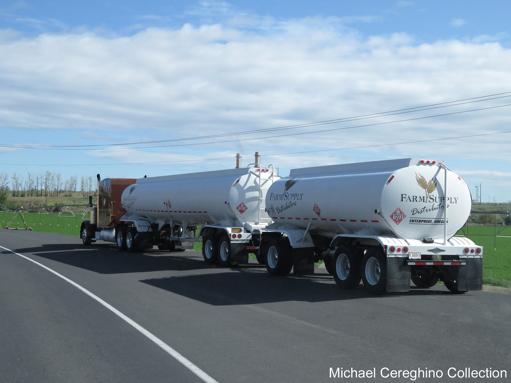 Farm Supply Distributors Tanker Farm Supply Distributors t… Flickr